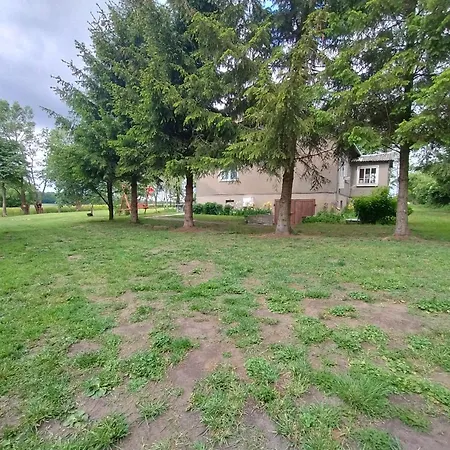 Nad Stawem Dom Holiday home Pieckowo